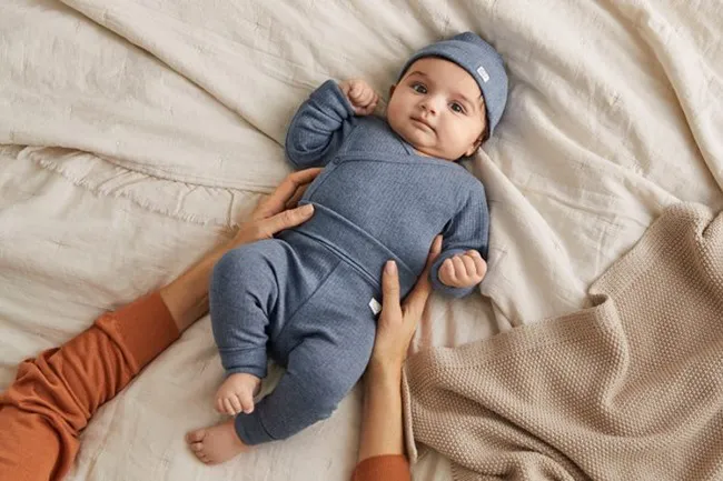 Chọn Kích Cỡ Phù Hợp: Năng Động Nhưng Không Gò Bó